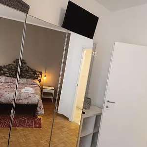 https://residenza-le-mura.hotelinveneto.com